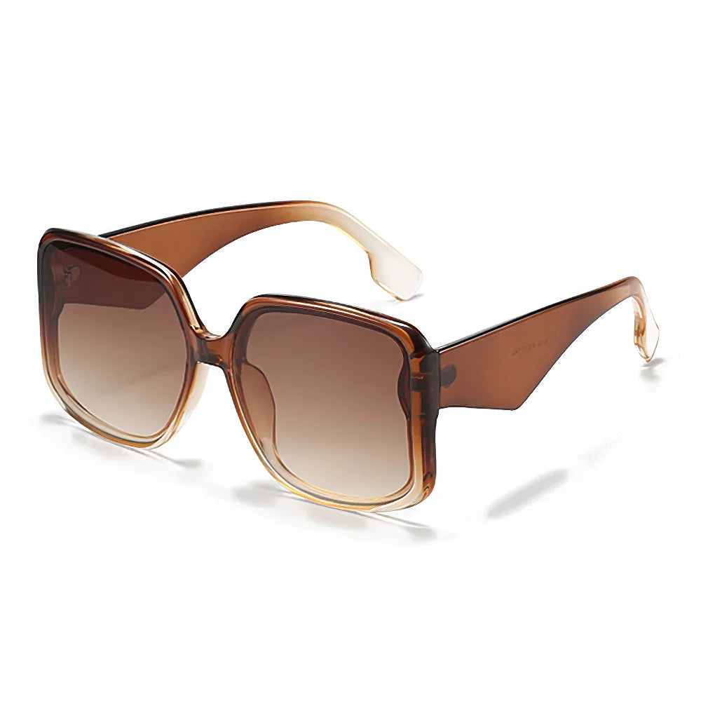 Sunglasses with Oversized Frame and Gradient Lenses UV400