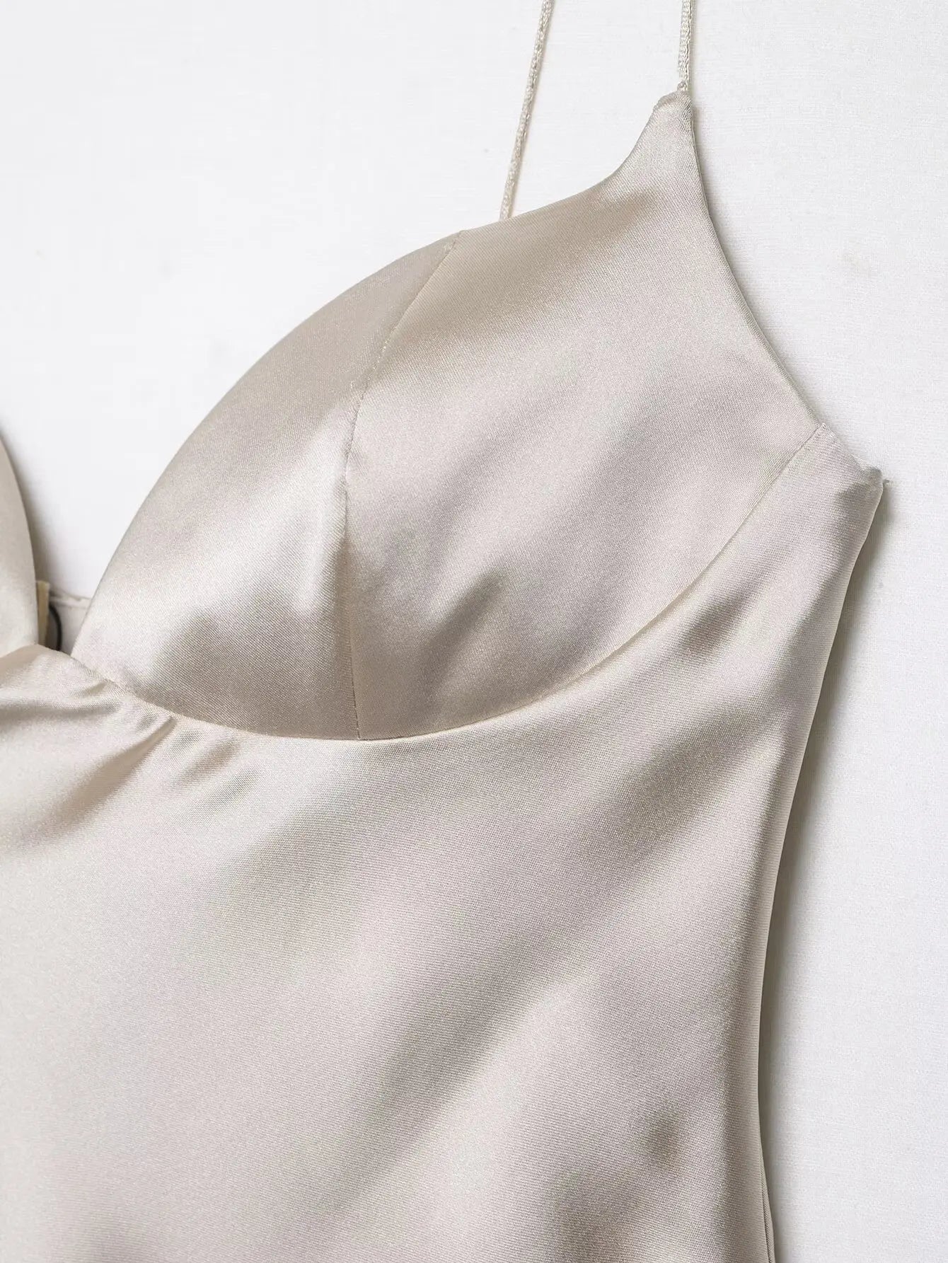 2026 New Summer Satin Textured Black Sling Tops Women Elegant V-neck Backless Tops Shirt Women Sexy Tops Club Party Tanks